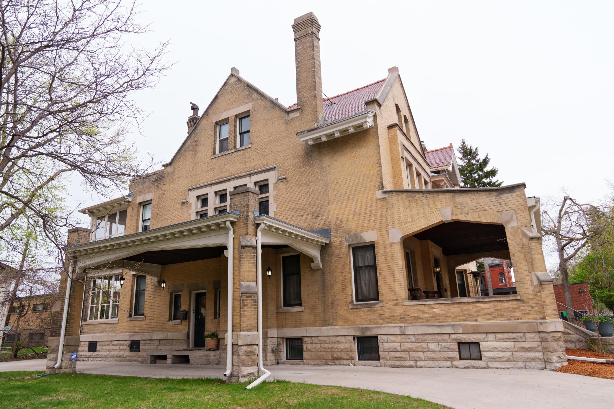 Historic 341 Dayton Avenue