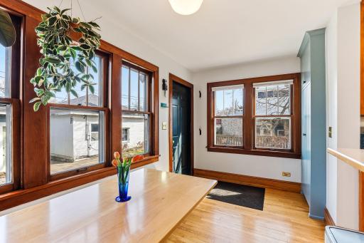 1025 Front Avenue, Saint Paul, MN 55103