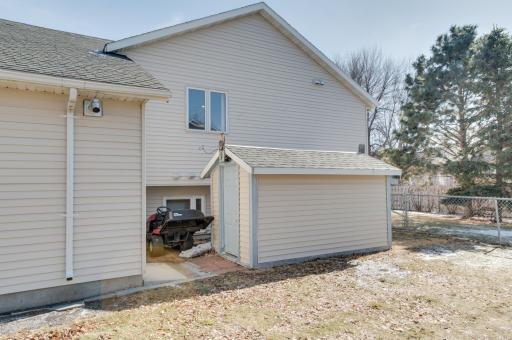 2808 38th Avenue S, Fargo, ND 58104