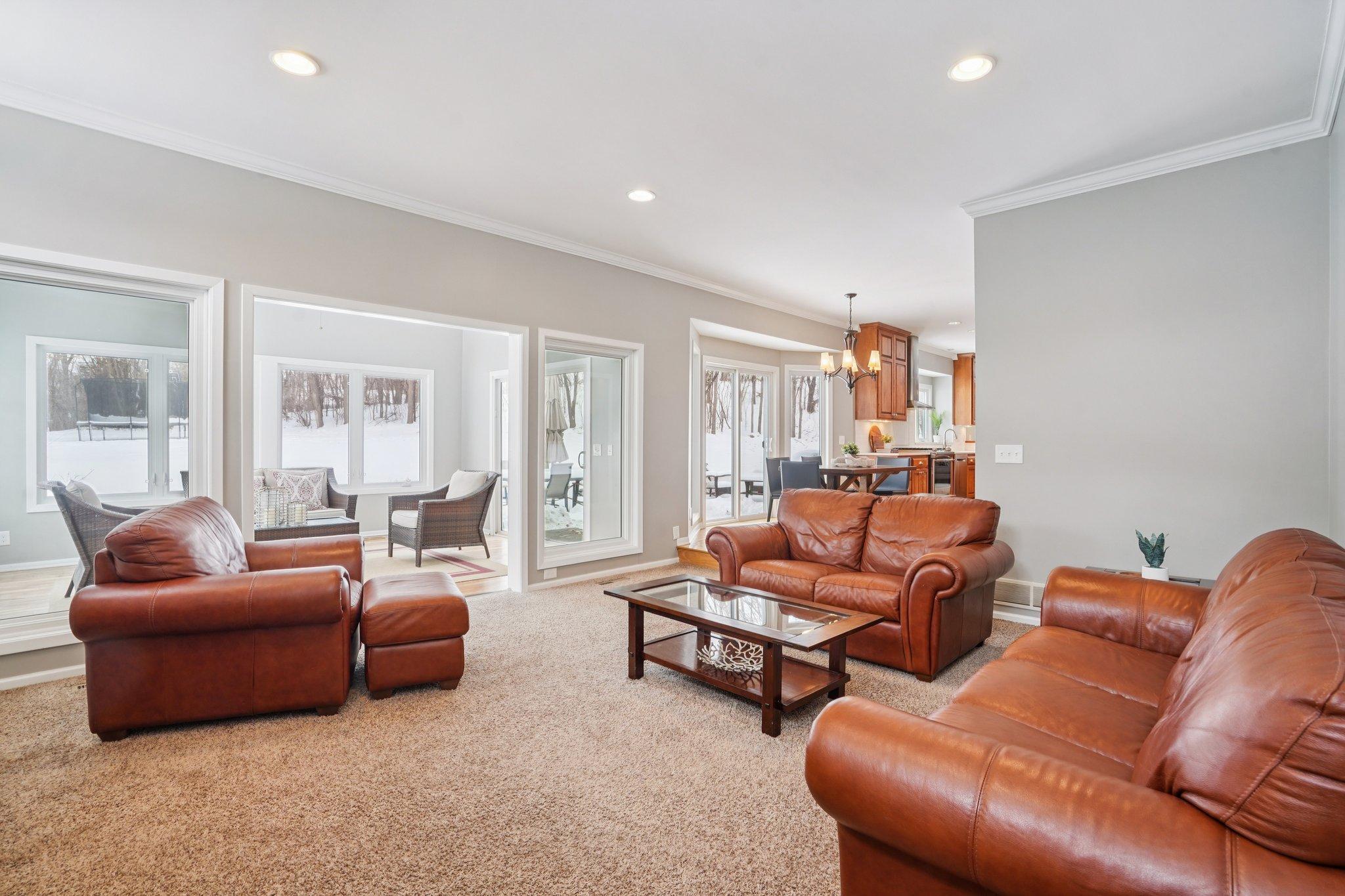 11-web-or-mls-Kerry Ln-S1803-011.jpg