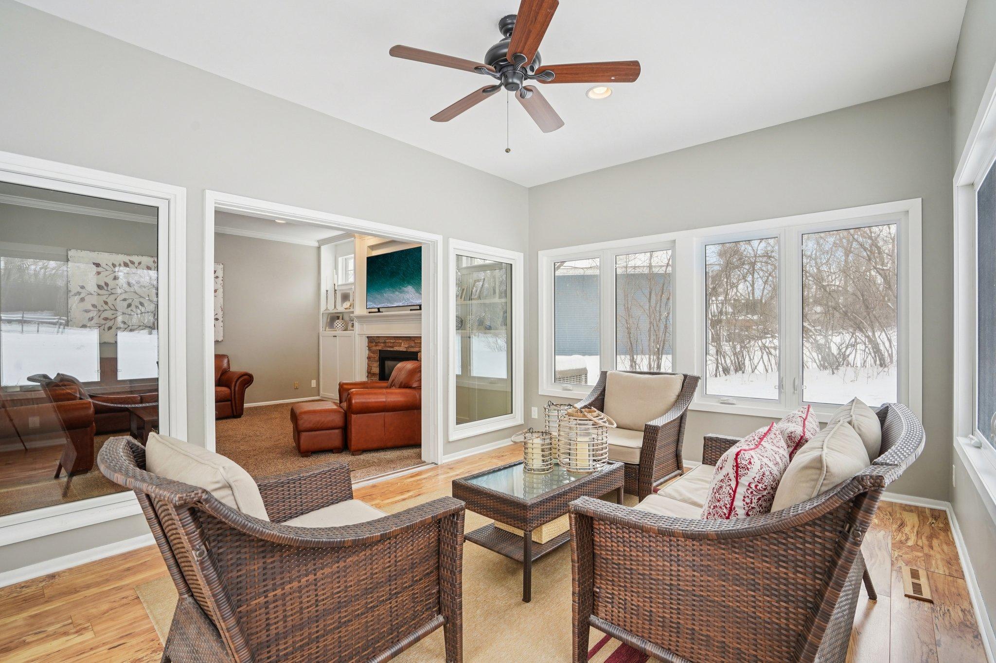 17-web-or-mls-Kerry Ln-S1803-017.jpg