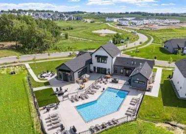 Chaska, MN 55318