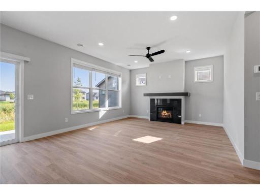 Chaska, MN 55318