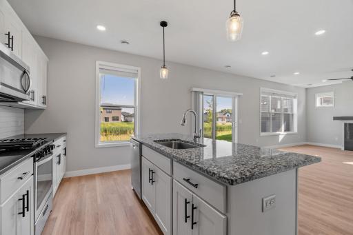 Chaska, MN 55318