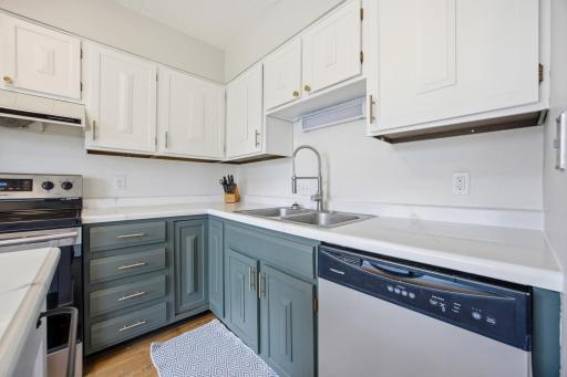 2229 4th Avenue S, Moorhead, MN 56560
