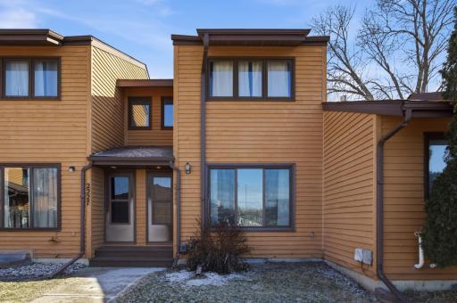 2229 4th Avenue S, Moorhead, MN 56560