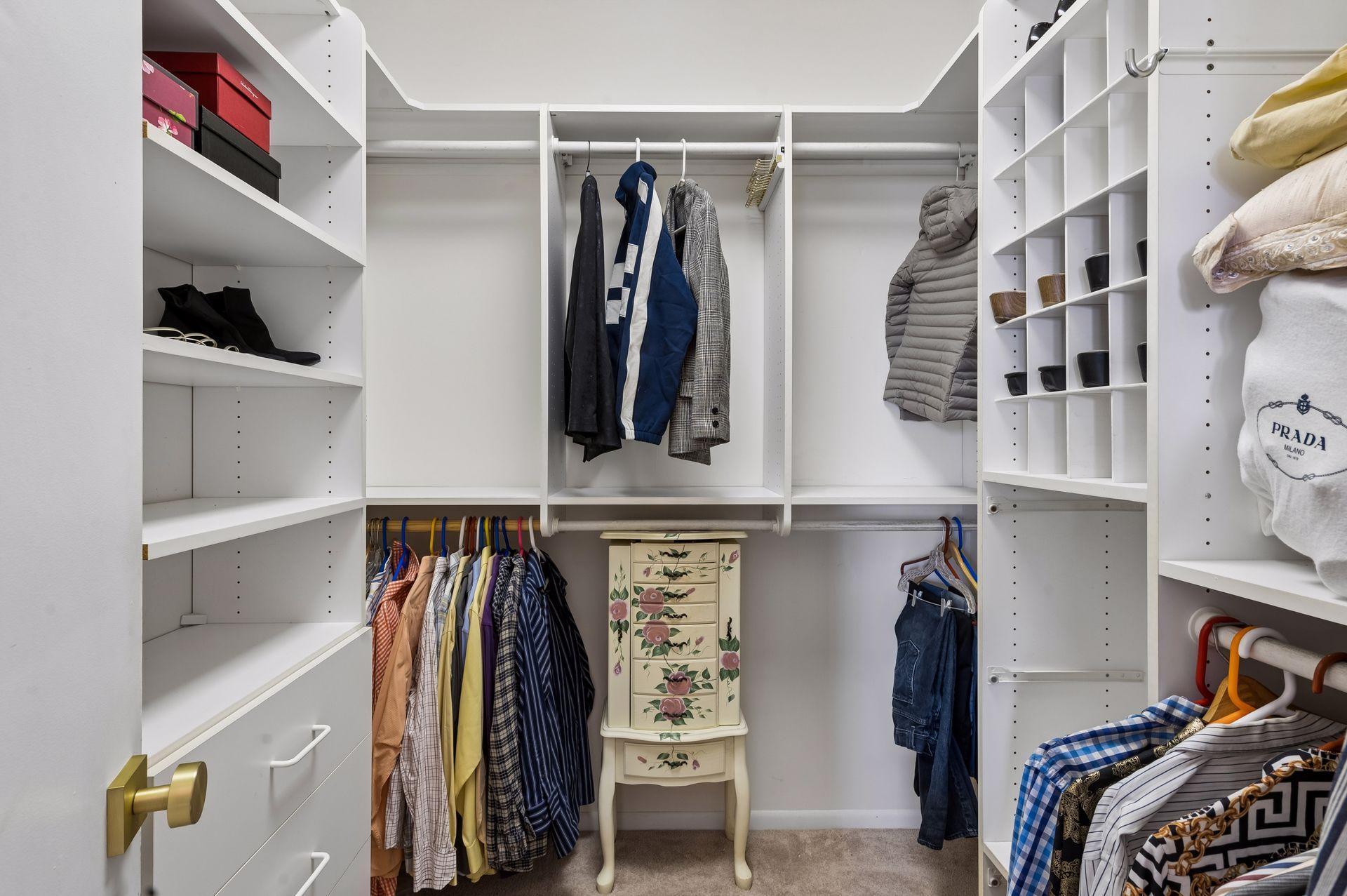 Look at this well organized walk-in closet.