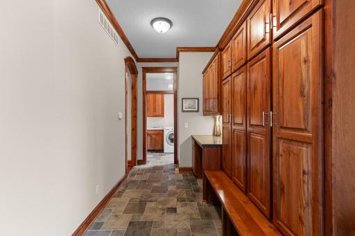 27665 Virginia Cove, Excelsior, MN 55331