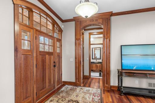27665 Virginia Cove, Excelsior, MN 55331