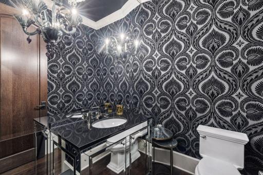 Formal Powder Bath