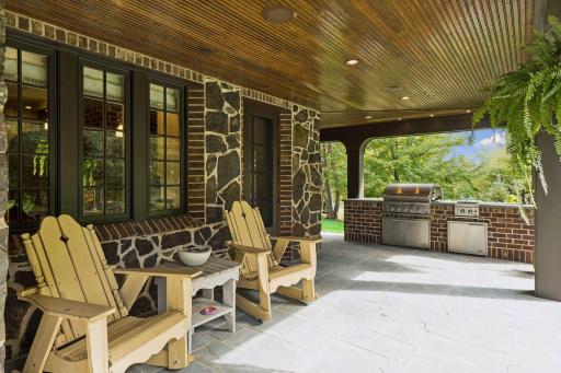 Built-in Outdoor BBQ