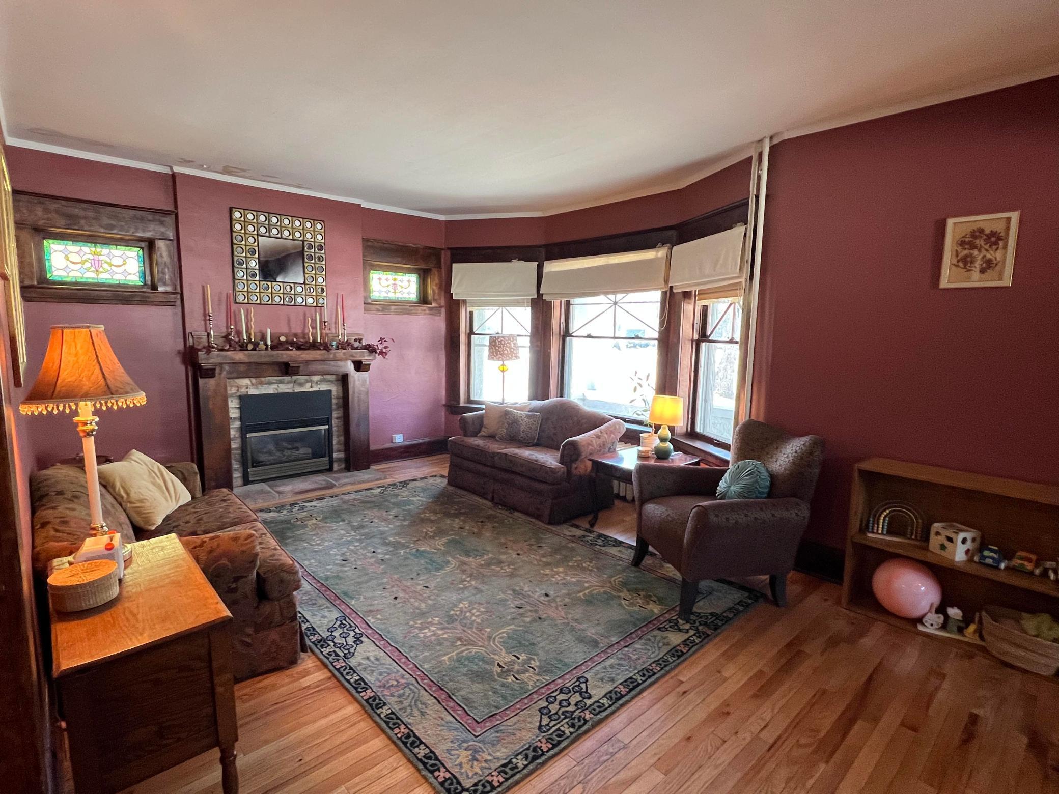 Bay Windows in Living Room