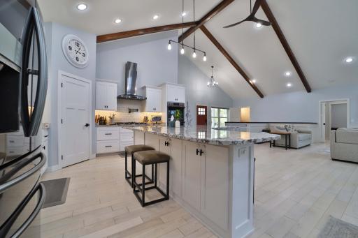 2147 Summit Drive, Cushing, MN 56443