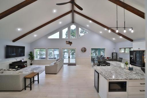 2147 Summit Drive, Cushing, MN 56443