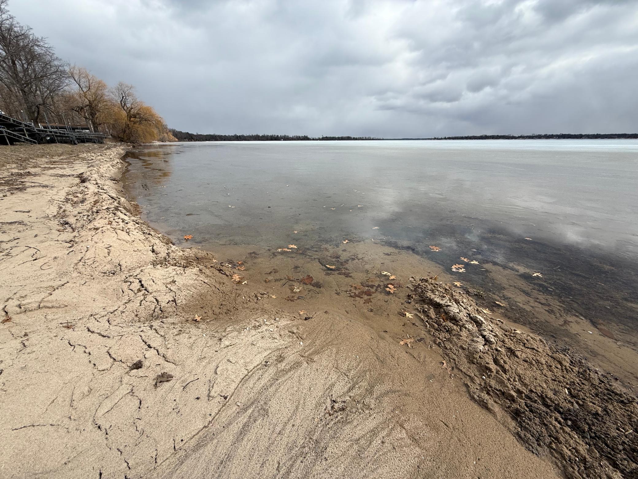 270+ feet of Sugar Sand