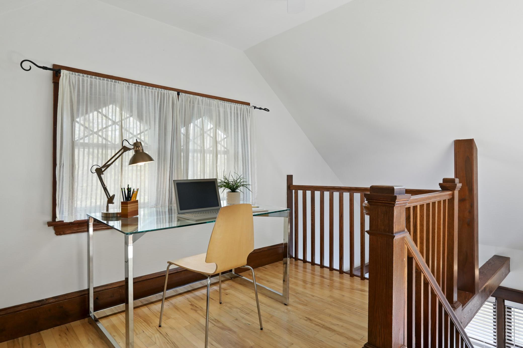 Upper Level Loft Area, Could make for a great office space!