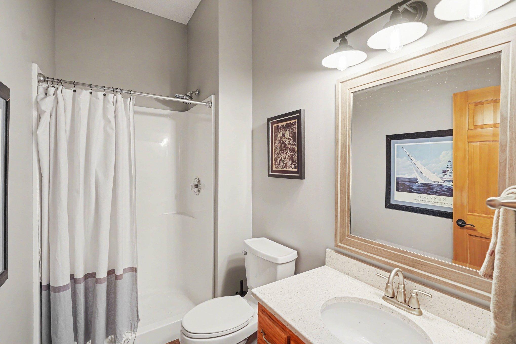 Upper level 3/4 bath.