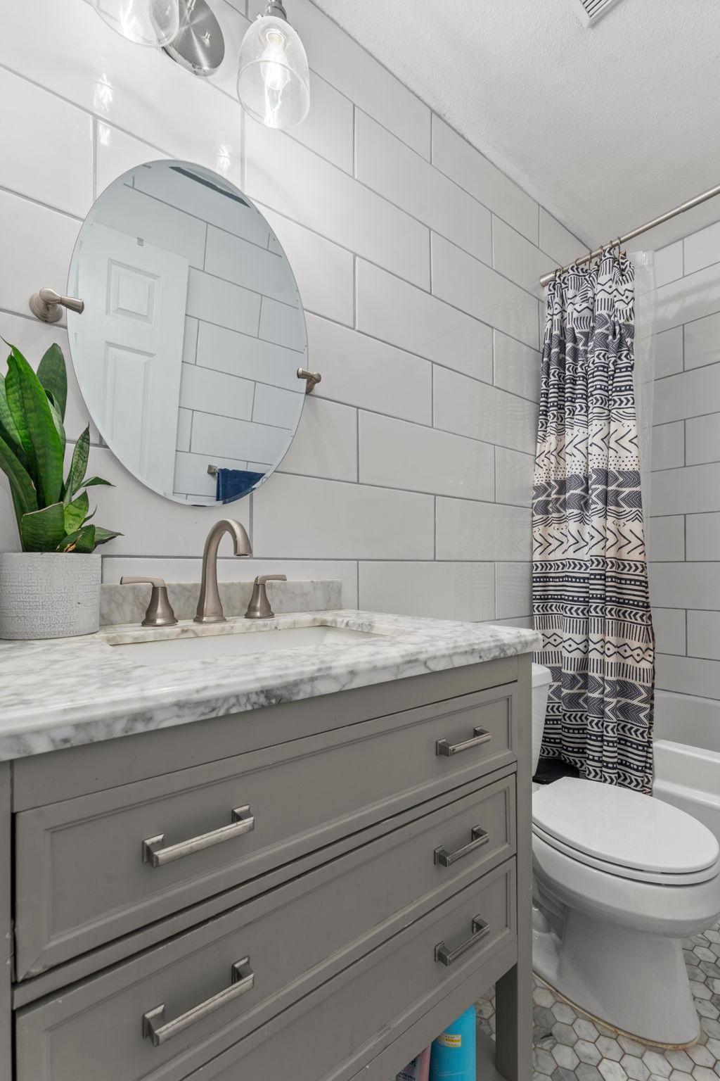 26-web-or-mls-8509 Morgan Ln-131.jpg