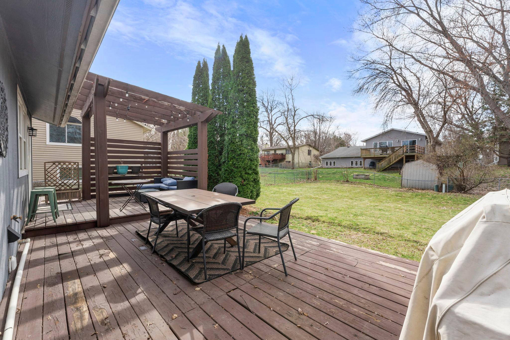 35-web-or-mls-8509 Morgan Ln-73.jpg