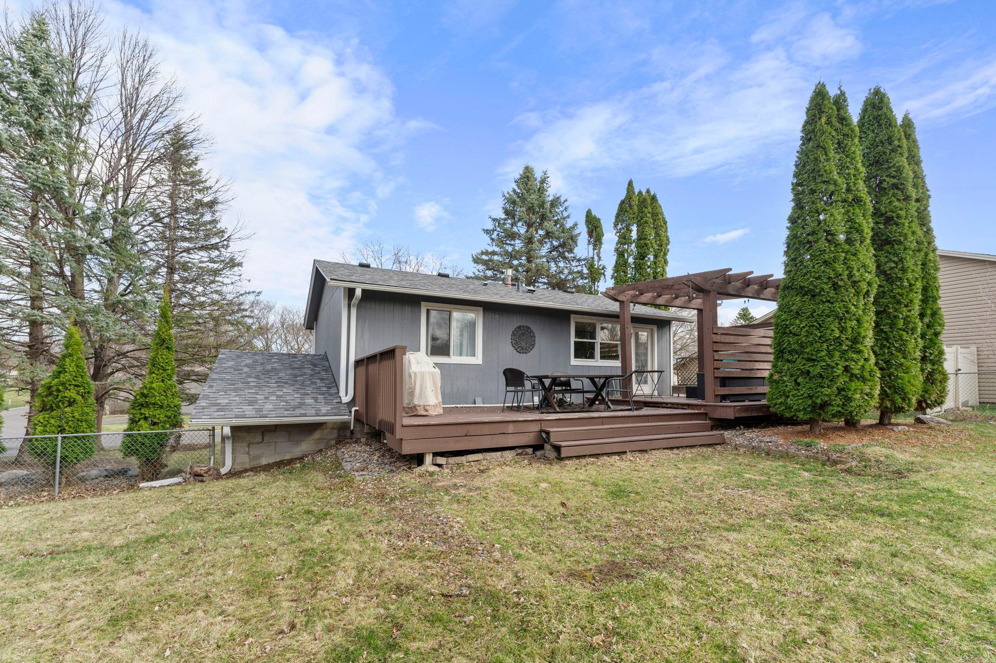 41-web-or-mls-8509 Morgan Ln-48.jpg