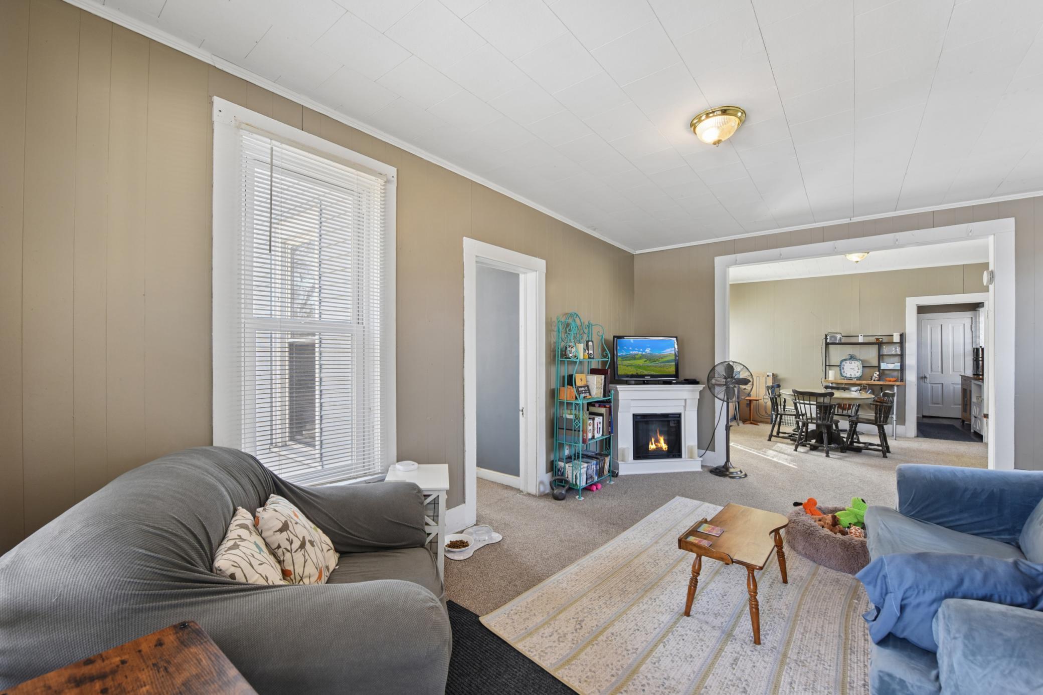 Unit 155 -Living Room