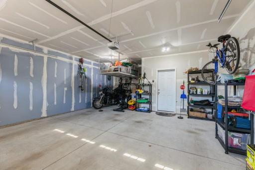 11024-11038 183rd Circle NW, Elk River, MN 55330