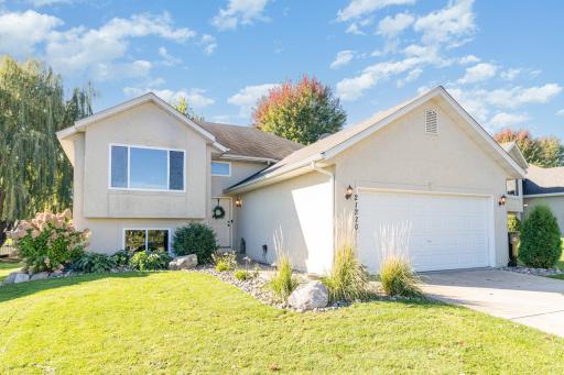 21220 Ilavista Way, Lakeville, MN 55044