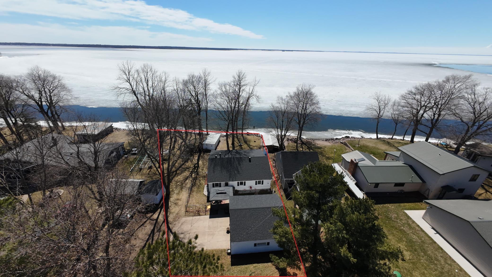 Approximate Lot Lines