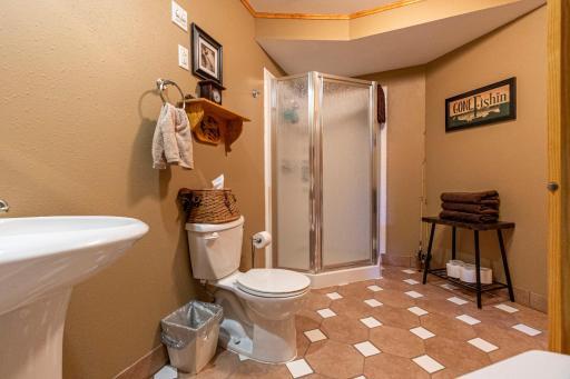 Lower Level Full Bathroom