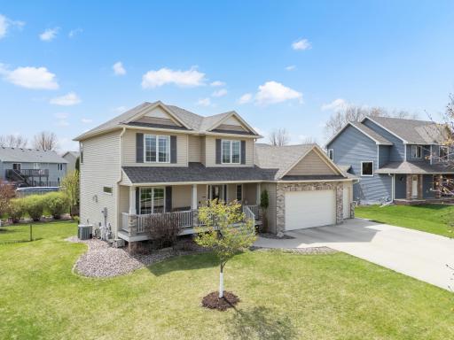 3482 Woodstone Drive SW, Rochester, MN 55902