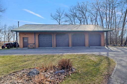 234 County Road 6 SW, Annandale, MN 55302