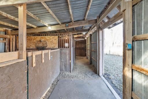 234 County Road 6 SW, Annandale, MN 55302