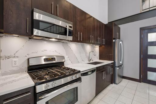 214 4th Street E, 103, Saint Paul, MN 55101
