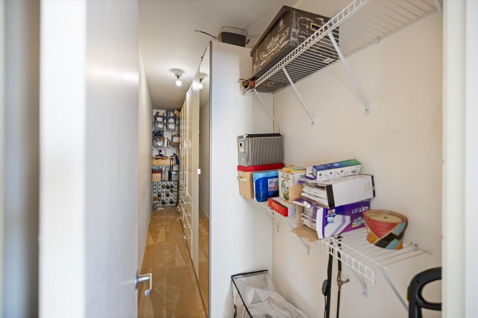 Large(16'x4') Closet in Second Bedroom