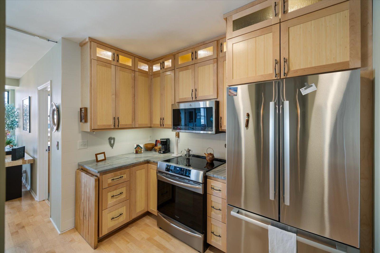 New Appliances, Cabinets and Countertops