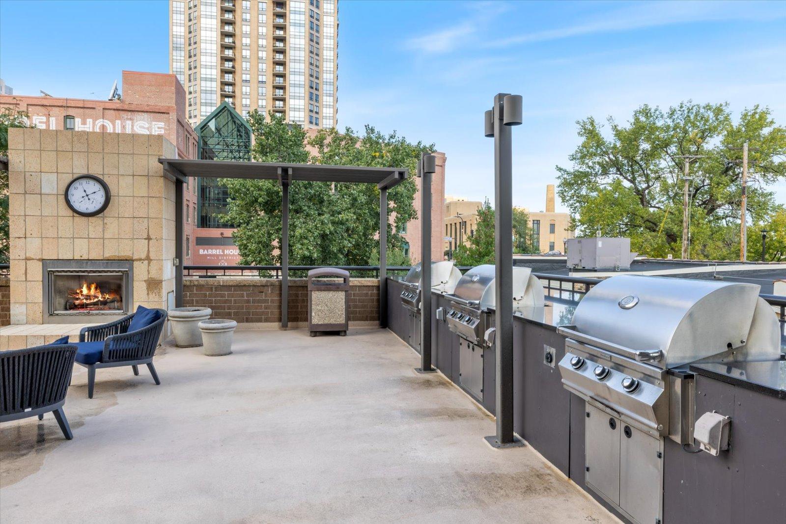 Promenade Deck/Grill Area