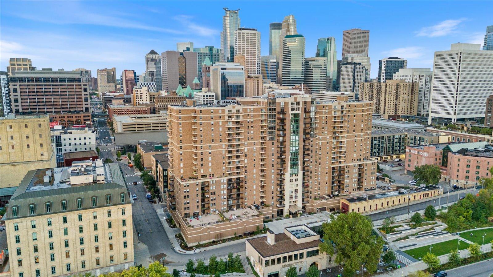 Nestled Between the Mississippi River and Downtown Minneapolis