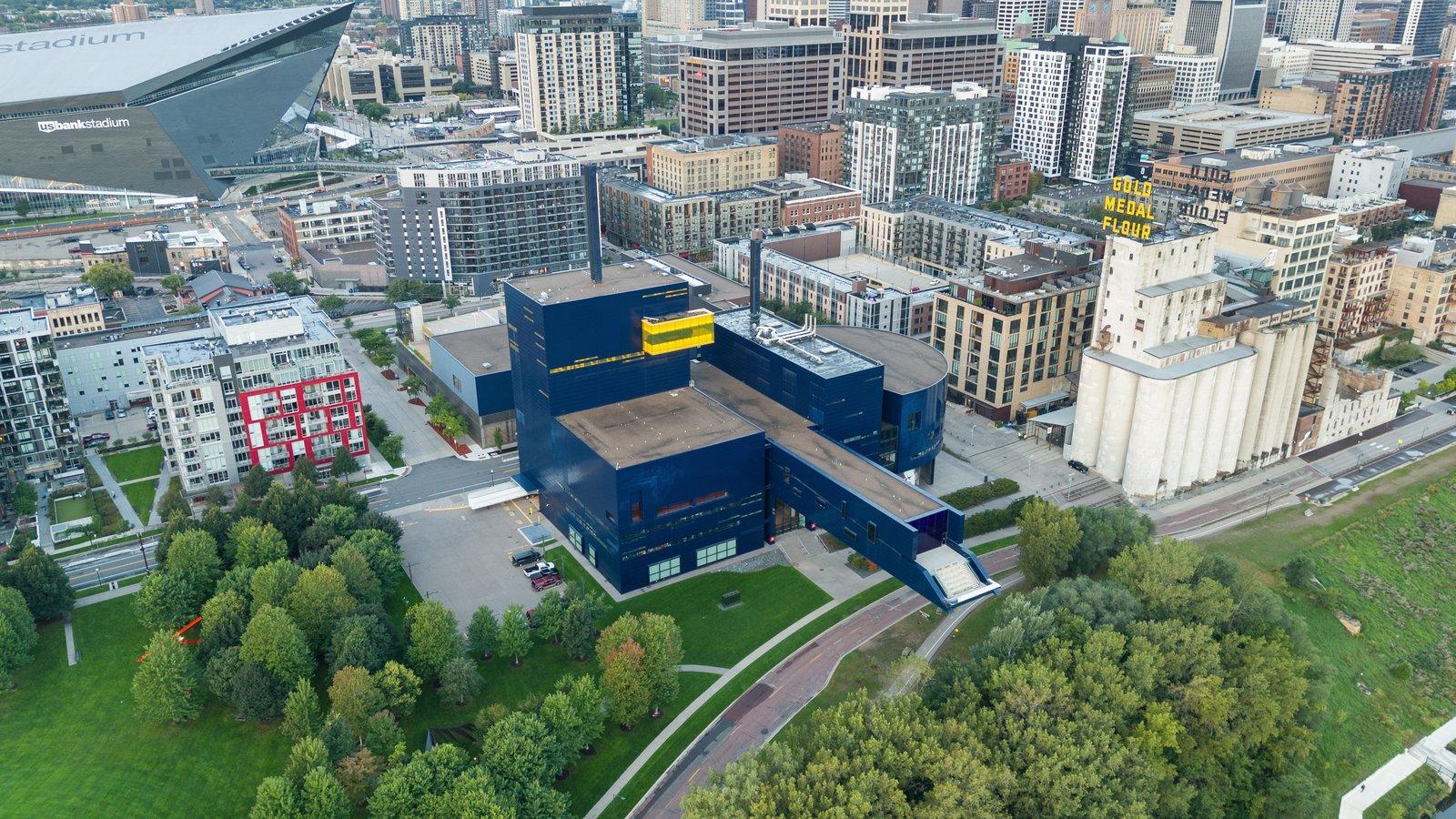 The Guthrie Theater/Gold Medal Park/Mill District