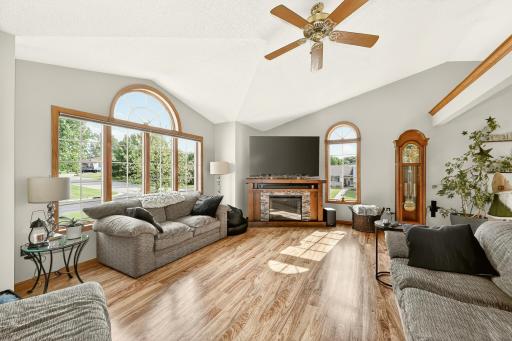 248 Brubaker Drive, Saint Charles, MN 55972