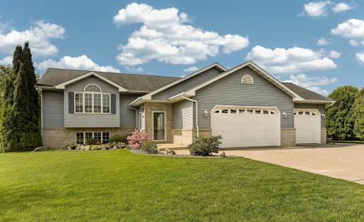 248 Brubaker Drive, Saint Charles, MN 55972