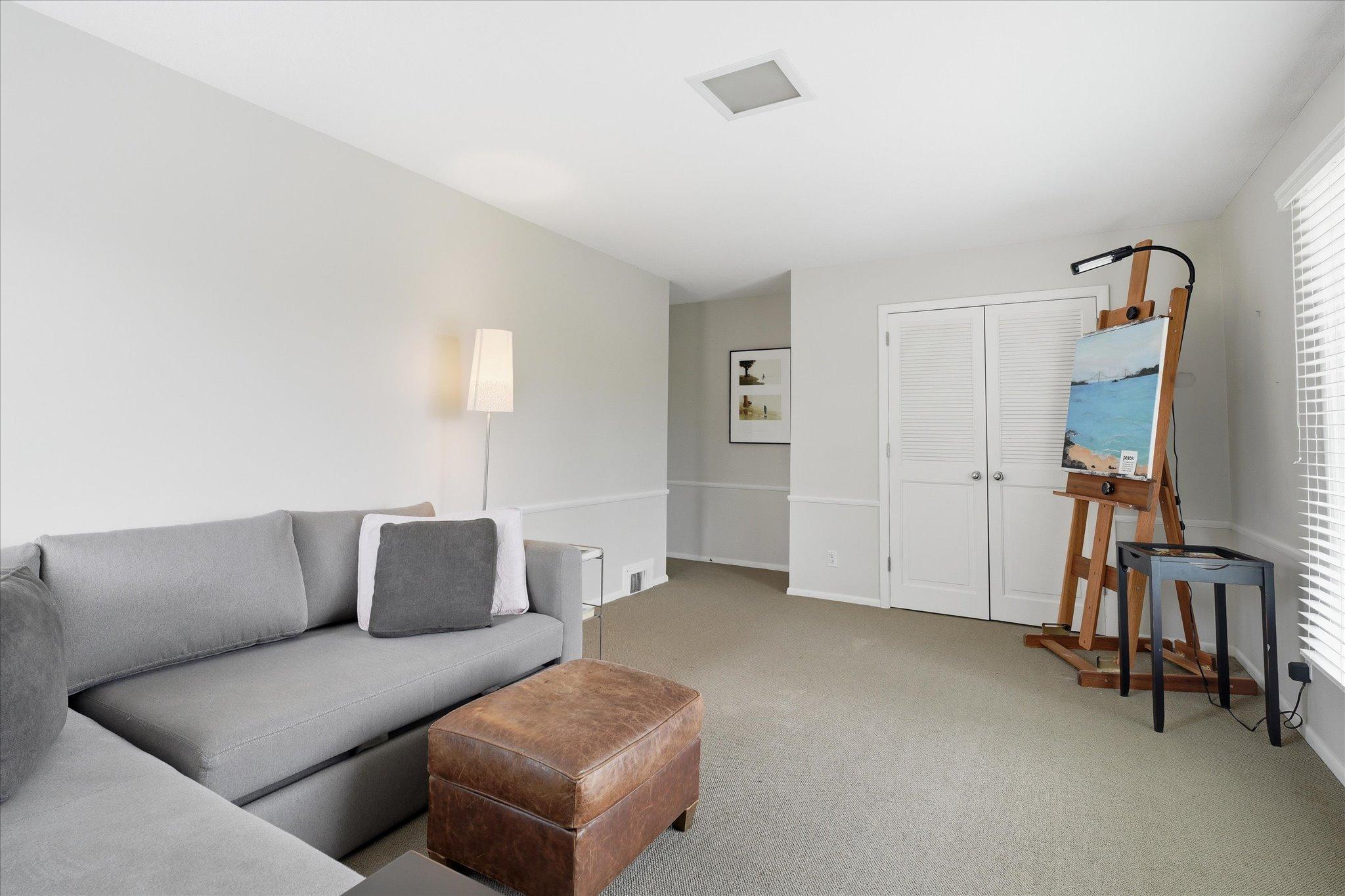 50-5717 View Lane [3027594]- 050.jpg