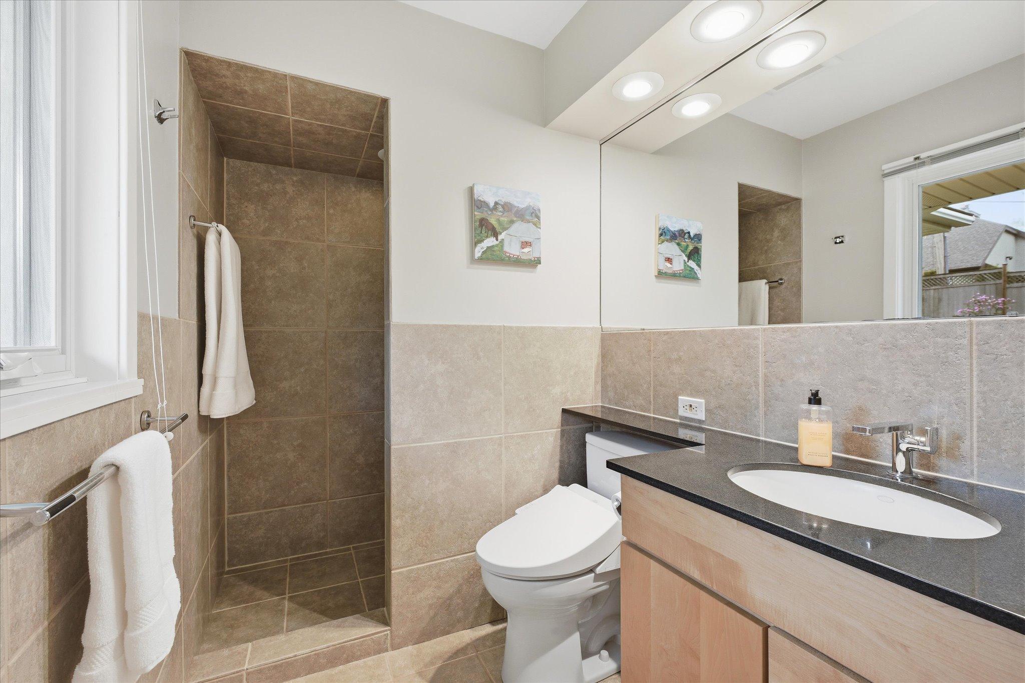 Primary suite bathroom