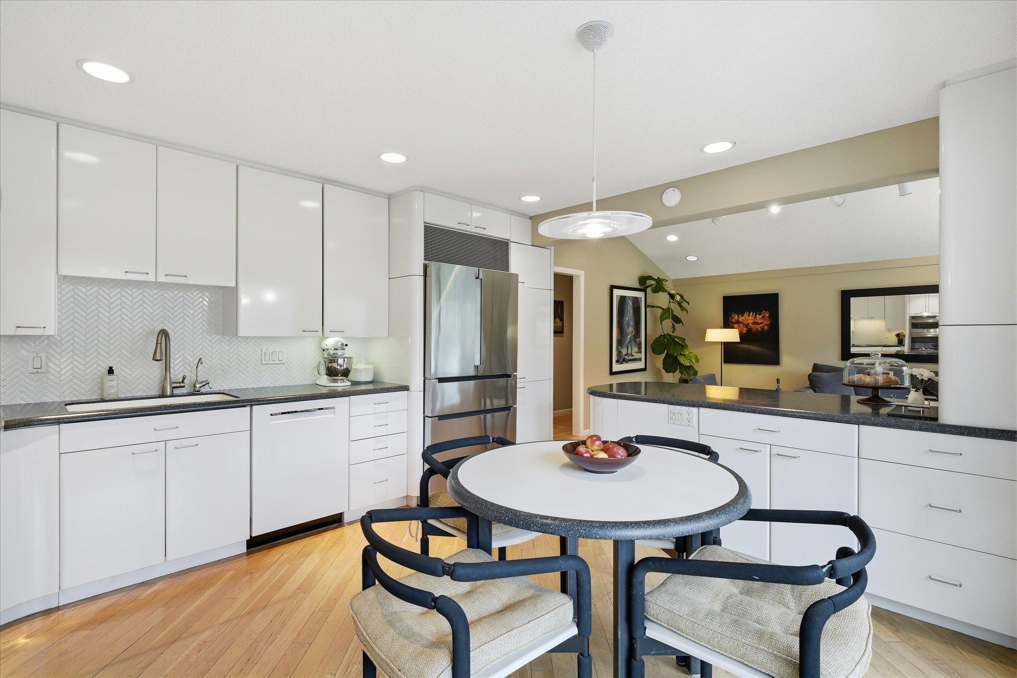 36-5717 View Lane [3027594]- 036.jpg