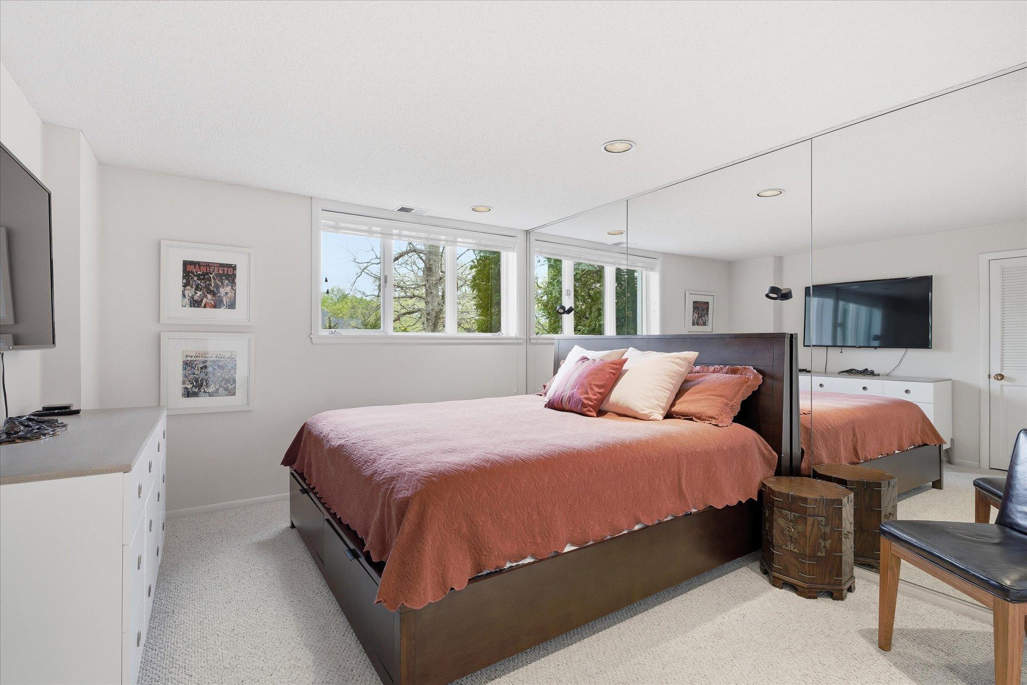 4th bedroom