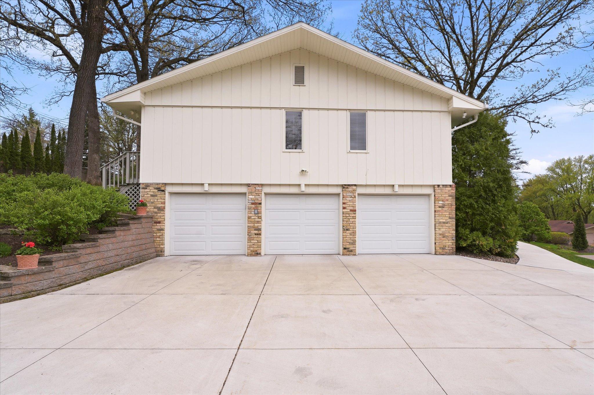 06-5717 View Lane [3027594]- 006.jpg