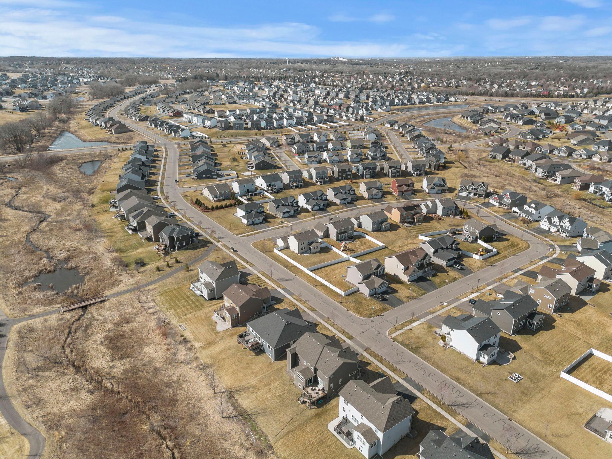 Located within the highly regarded Lakeville Independent School District 194, the home also benefits from community bus service to Seven Hills Preparatory Academy.