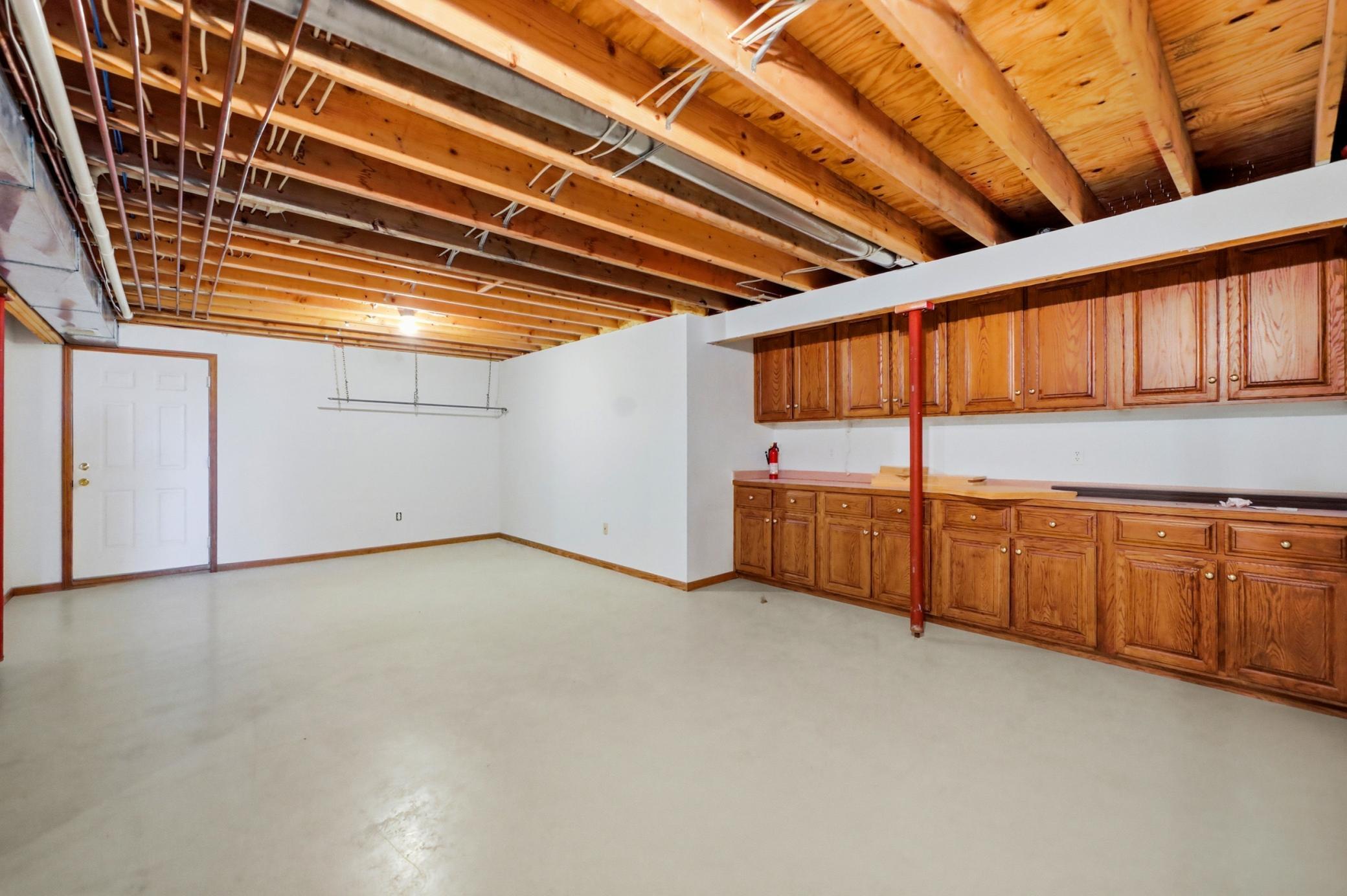 Plentiful storage lower level