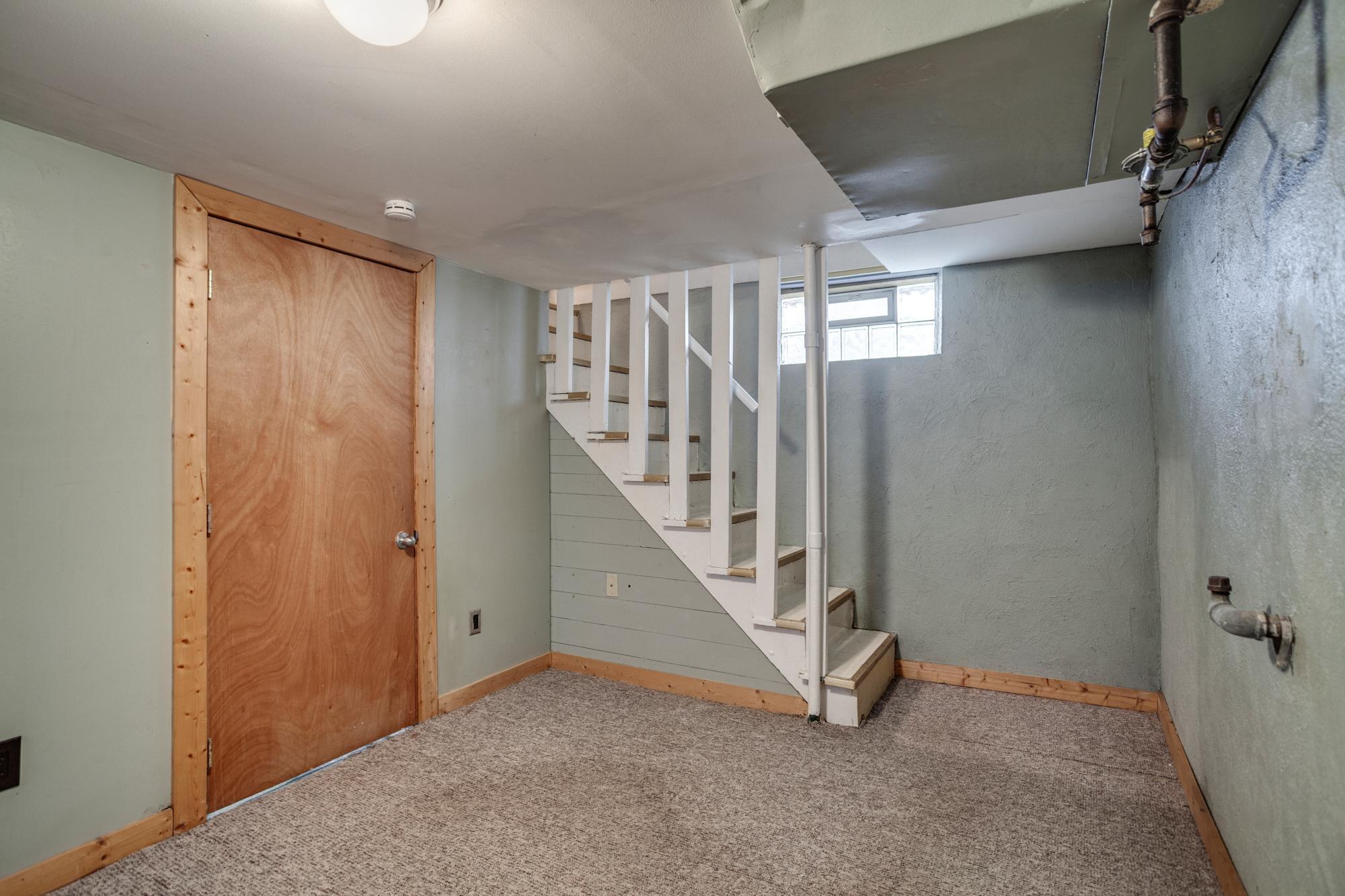 basement stairs.jpg