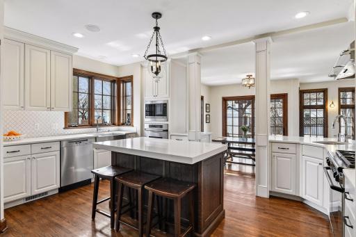 224 Oakwood Road, Hopkins, MN 55343