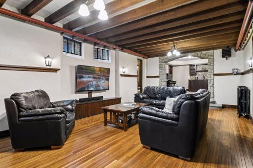 224 Oakwood Road, Hopkins, MN 55343